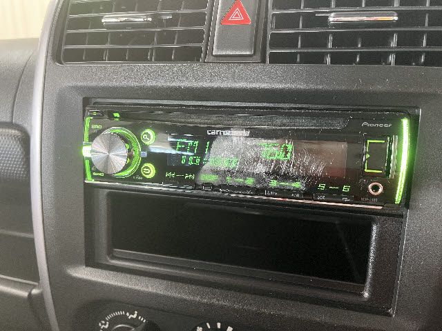 SUZUKI JIMNY 4WD 2015 Image 31