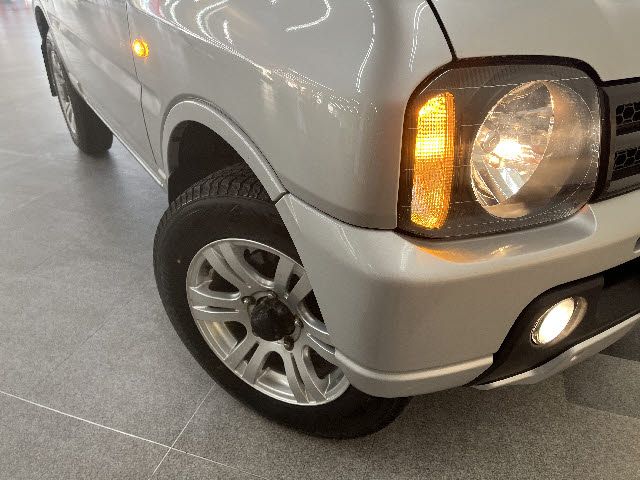 SUZUKI JIMNY 4WD 2015 Image 31