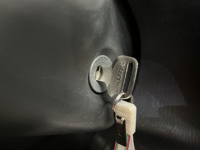 SUZUKI JIMNY 4WD 2015 Image 31