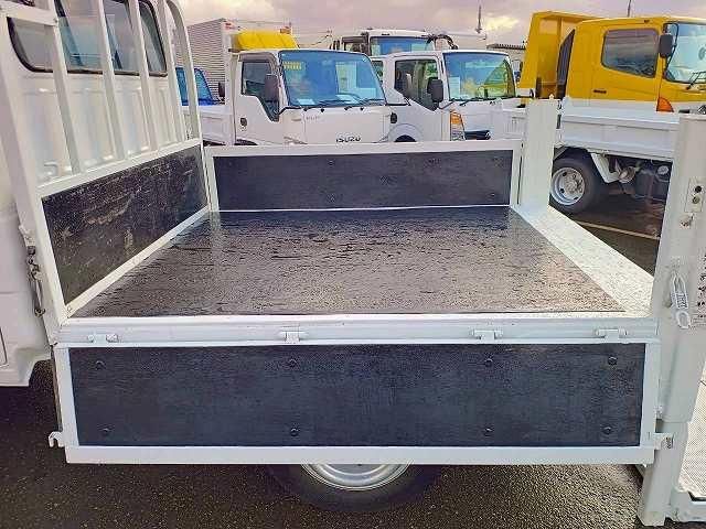 ISUZU ELF 2018 Image 31