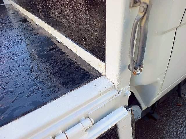 ISUZU ELF 2018 Image 31