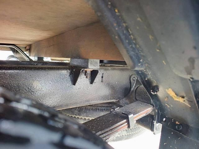 ISUZU ELF 2018 Image 31