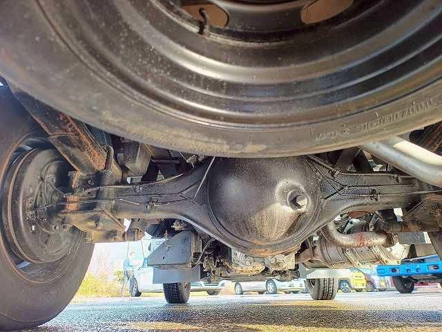 ISUZU ELF 2018 Image 31