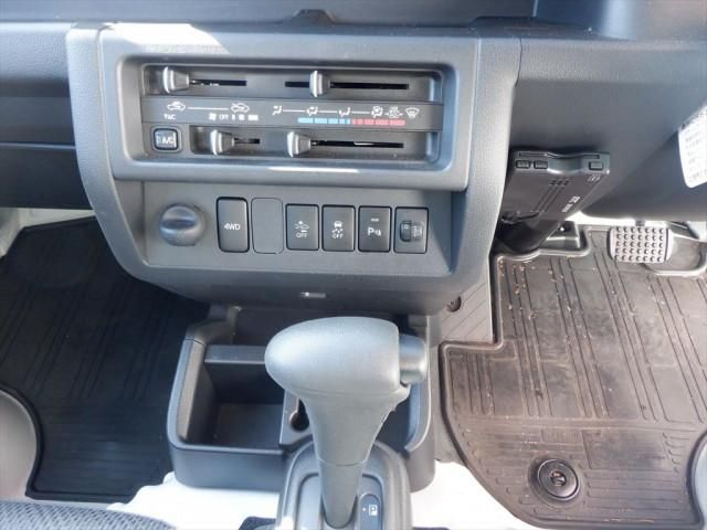 DAIHATSU HIJET TRUCK 2021 Image 31