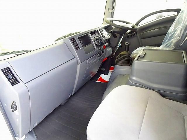 ISUZU ELF 2016 Image 31