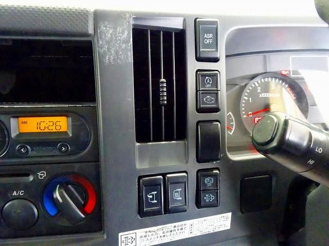 ISUZU ELF 2016 Image 31
