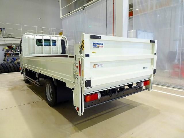 HINO DUTRO 2023 Image 31