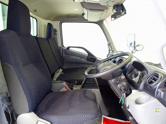 HINO DUTRO 2023 Image 31