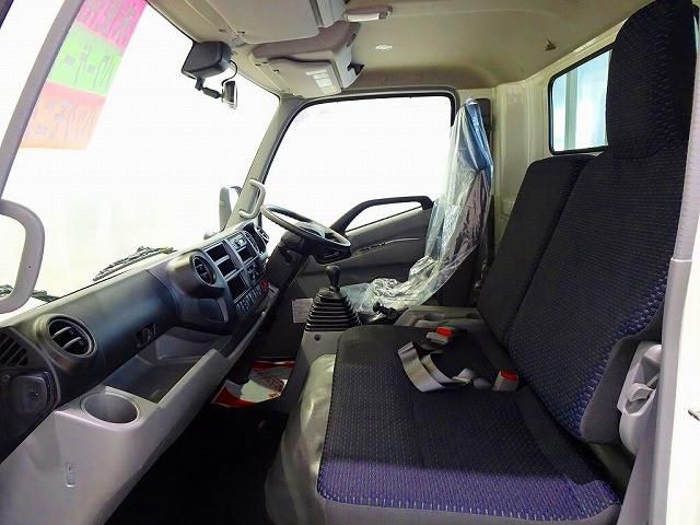 HINO DUTRO 2023 Image 31