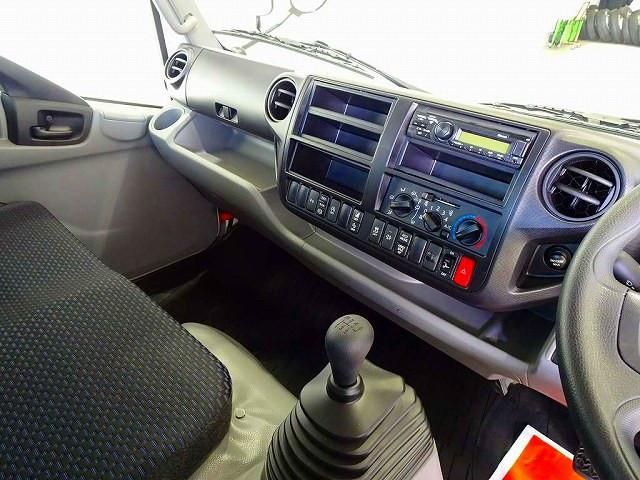 HINO DUTRO 2023 Image 31