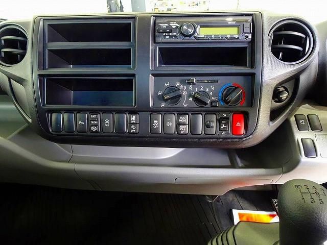 HINO DUTRO 2023 Image 31