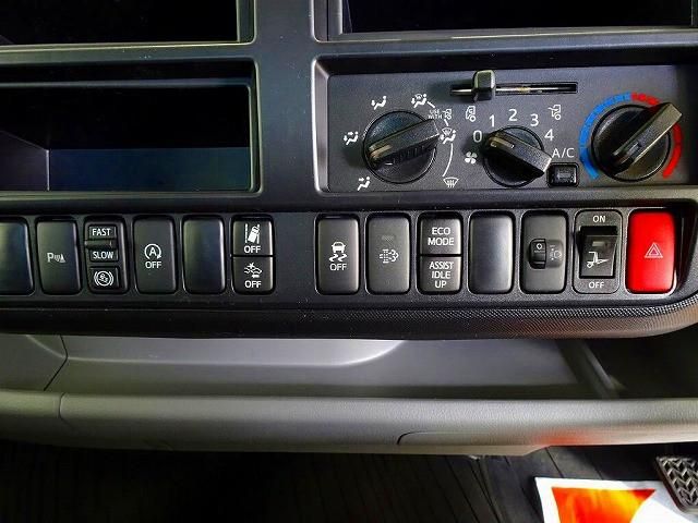 HINO DUTRO 2023 Image 31