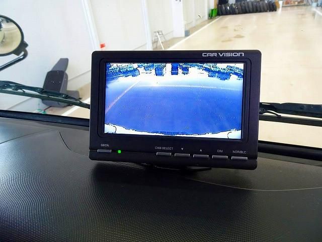 HINO DUTRO 2018 Image 31