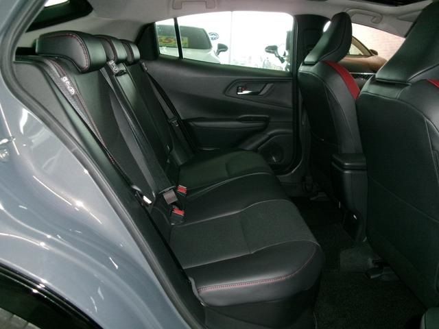 TOYOTA PRIUS 4WD 2023 Image 31