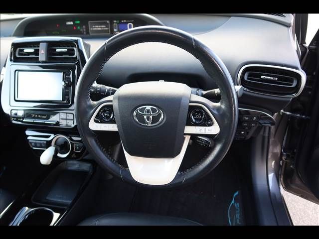 TOYOTA PRIUS 4WD 2016 Image 31