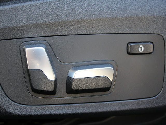 BMW 3SERIES SEDAN 2019 Image 31