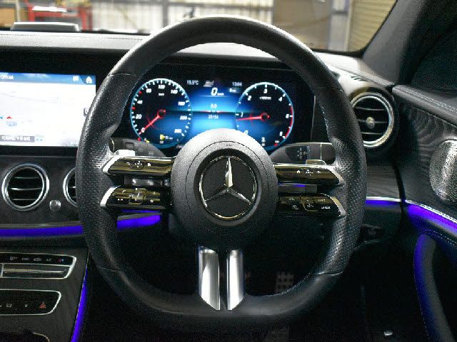 MERCEDES BENZ E CLAS 2021 Image 31
