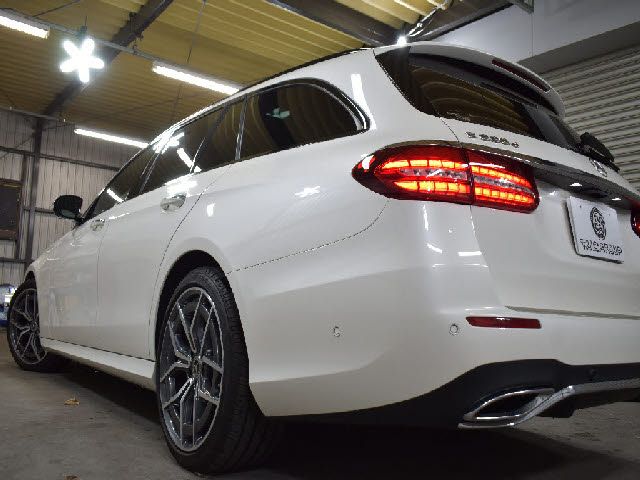 MERCEDES BENZ E CLAS 2021 Image 31