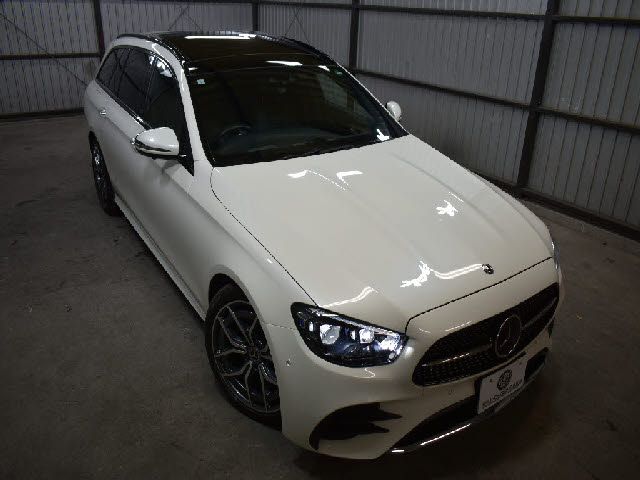 MERCEDES BENZ E CLAS 2021 Image 31