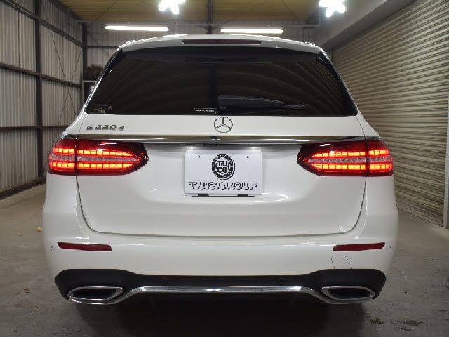 MERCEDES BENZ E CLAS 2021 Image 31