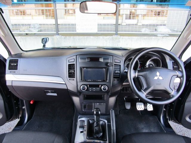 MITSUBISHI PAJERO WAGON 2010 Image 31