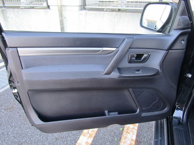MITSUBISHI PAJERO WAGON 2010 Image 31