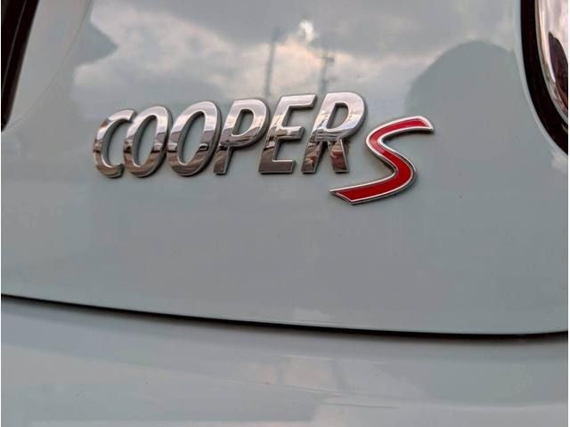 BMW MINI COOPER S 5DOOR 2019 Image 31