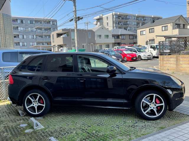 PORSCHE CAYENNE 2005 Image 31