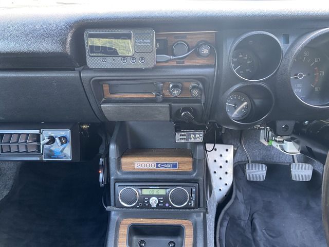 TOYOTA CAVALIER SEDAN 1970 Image 31