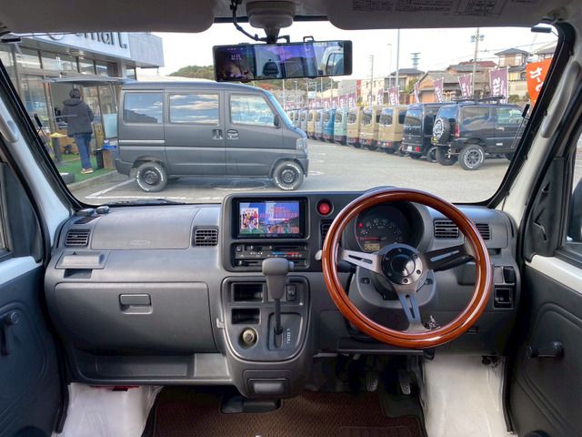 DAIHATSU HIJET DECKVAN 2014 Image 31