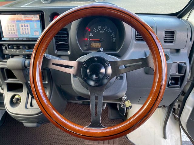 DAIHATSU HIJET DECKVAN 2014 Image 31