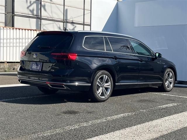 VOLKSWAGEN PASSAT VA 2022 Image 31