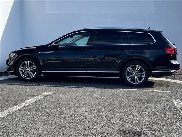 VOLKSWAGEN PASSAT VA 2022 Image 31