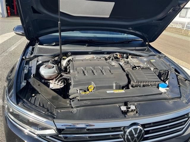 VOLKSWAGEN PASSAT VA 2022 Image 31