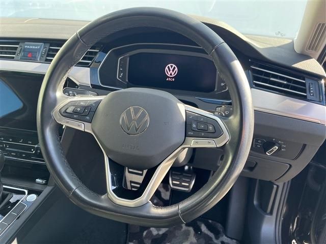 VOLKSWAGEN PASSAT VA 2022 Image 31