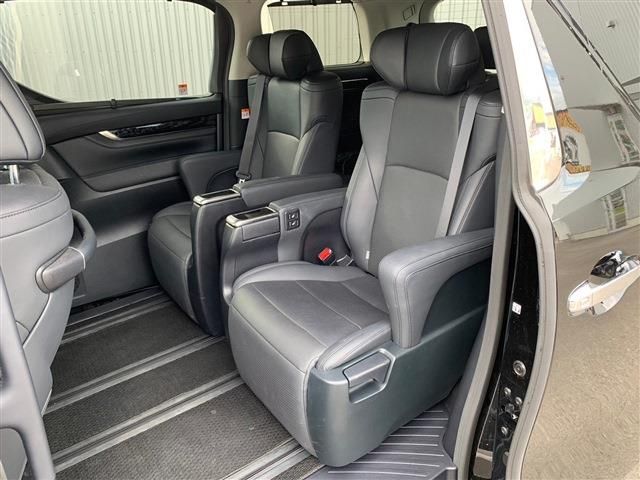 TOYOTA ALPHARD 2023 Image 31