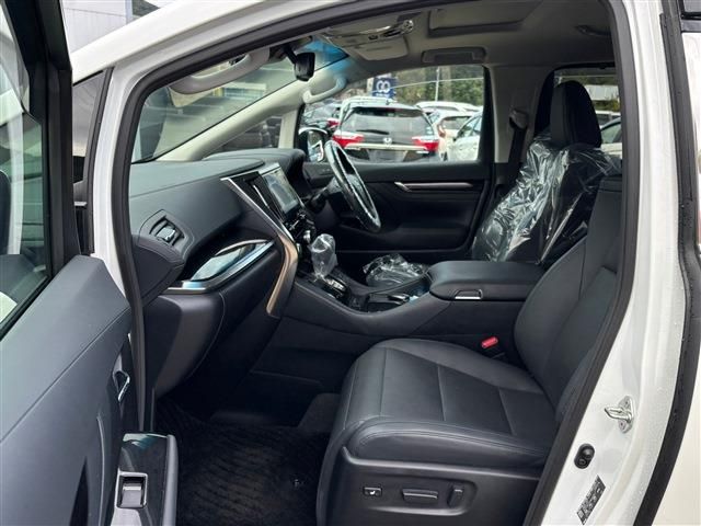 TOYOTA ALPHARD 2023 Image 31