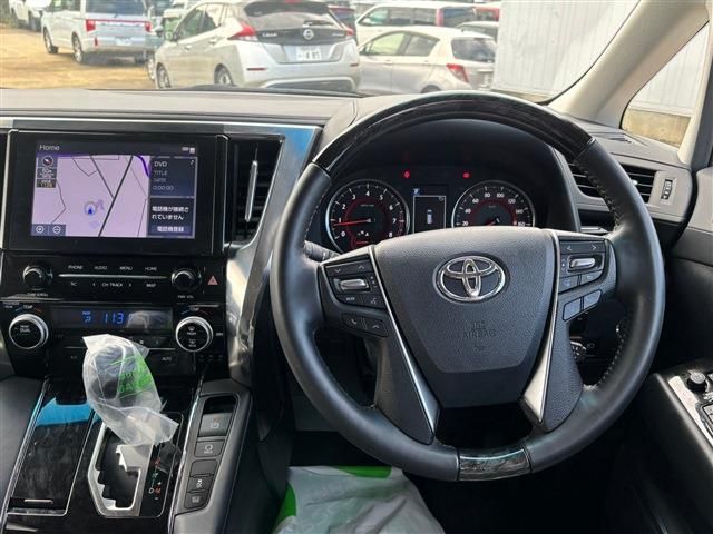 TOYOTA ALPHARD 2023 Image 31