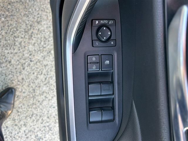 TOYOTA RAV4 2WD 2021 Image 31