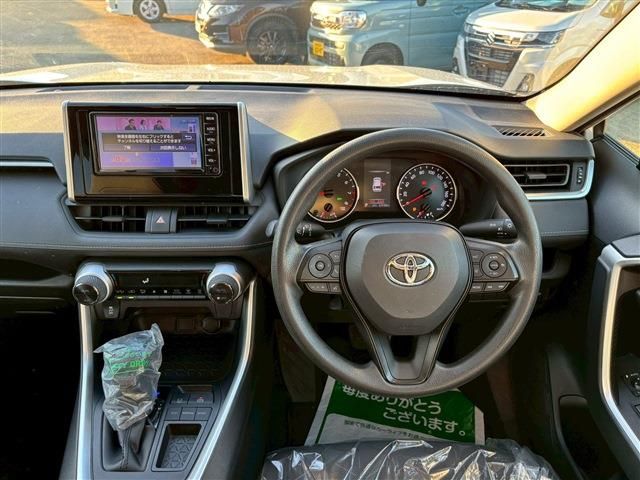 TOYOTA RAV4 2WD 2021 Image 31