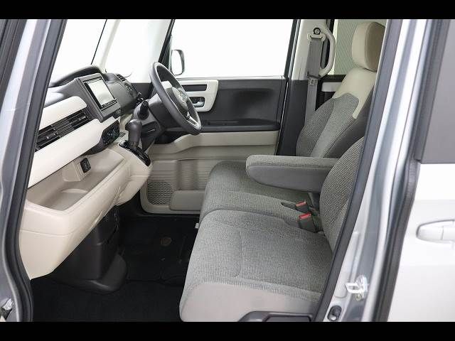 HONDA N BOX 2020 Image 31