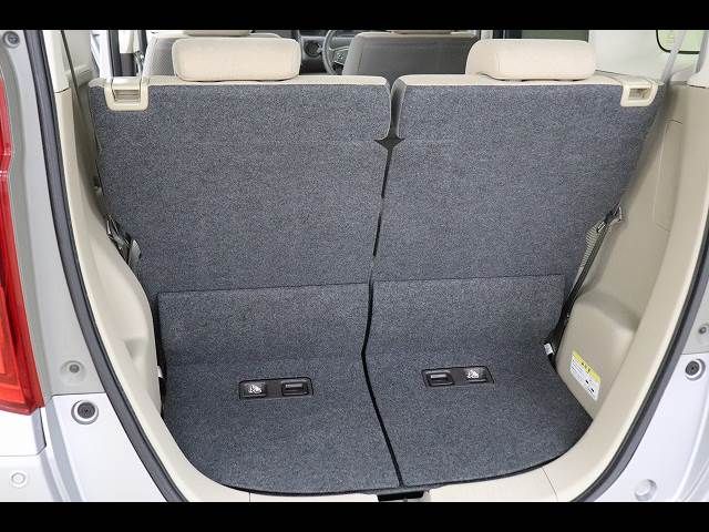 HONDA N BOX 2020 Image 31