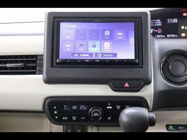 HONDA N BOX 2020 Image 31