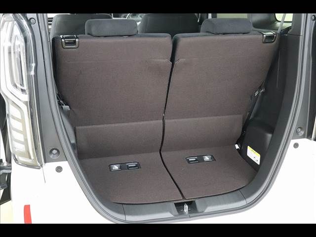 HONDA N BOX CUSTOM 2019 Image 31