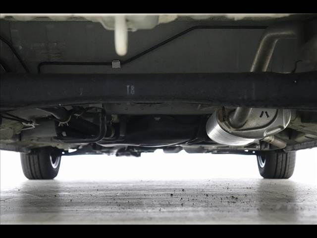 HONDA N BOX CUSTOM 2019 Image 31