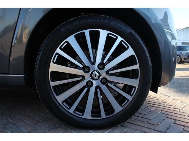 RENAULT TWINGO 2022 Image 31