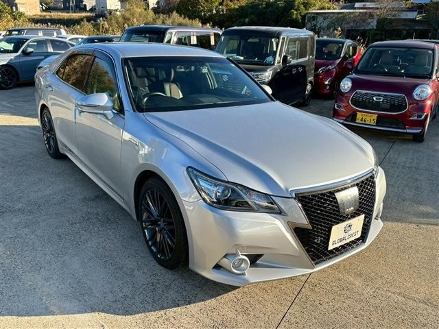 TOYOTA CROWN SEDAN HYBRID 2014 Image 31