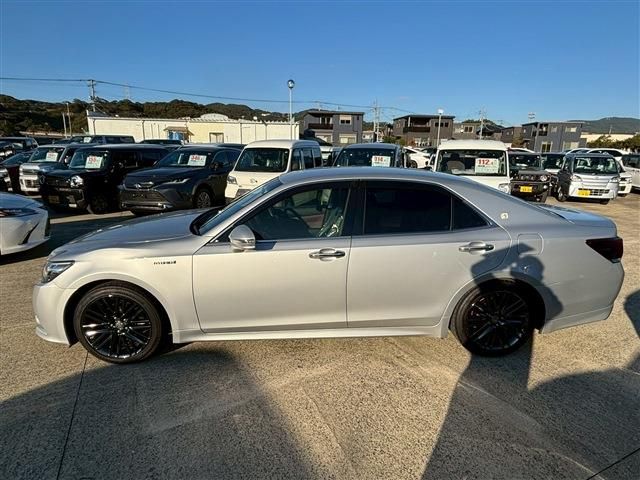 TOYOTA CROWN SEDAN HYBRID 2014 Image 31