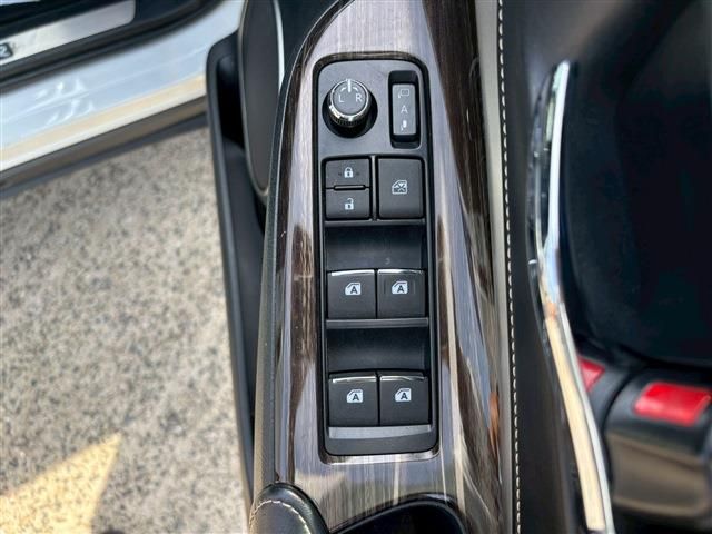 TOYOTA HARRIER 2WD 2014 Image 31