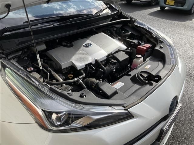 TOYOTA PRIUS 2019 Image 31